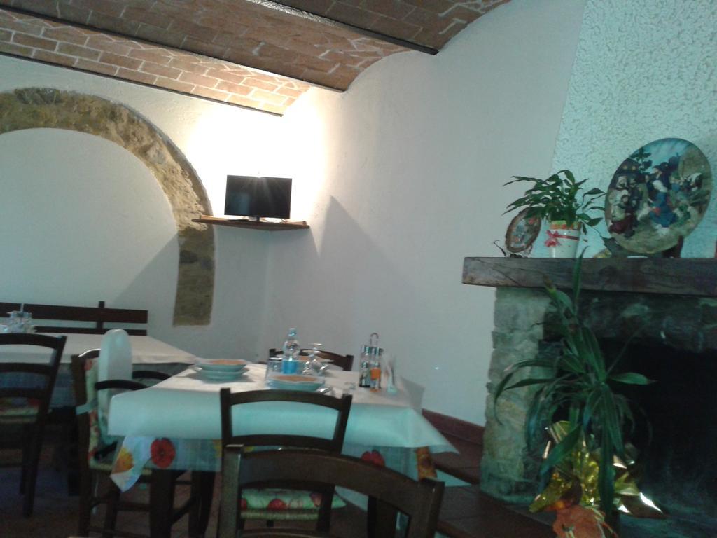Agriturismo Santa Chiara Pomarance Dış mekan fotoğraf